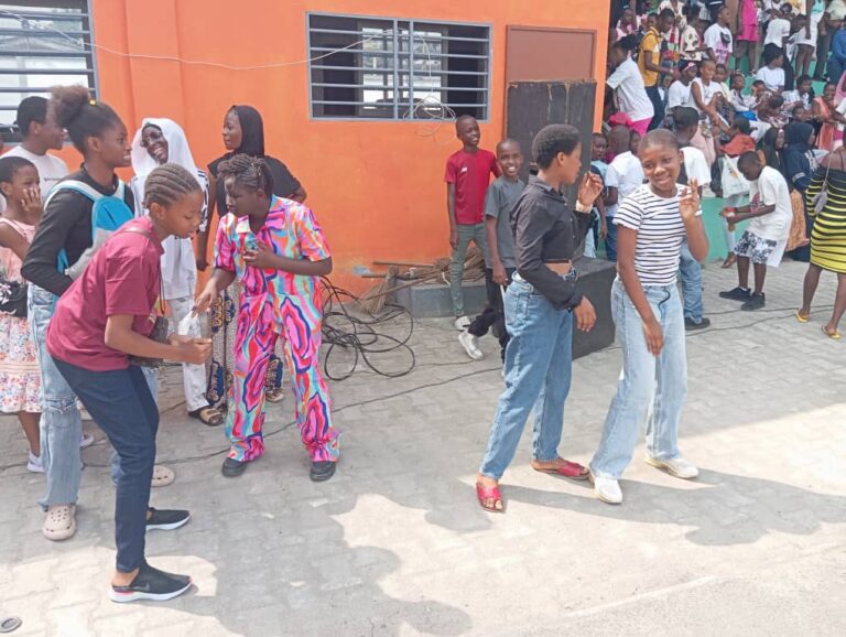 WhatsApp Image 2024-12-24 at 19.59.37 (1)